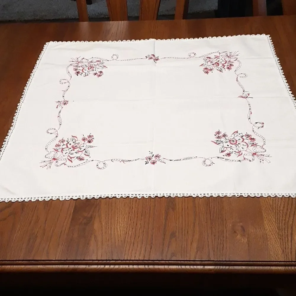 3 pc vtg embroidered 28